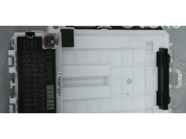 Pojistková skříňka Řídící jednotka BSM 2153R00 Suzuki Swift III 2021