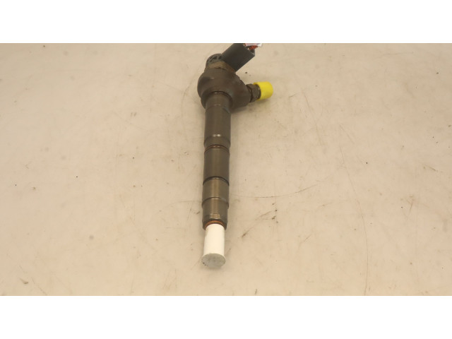 Форсунка 0445110369    Volkswagen PASSAT B7  CFGB 