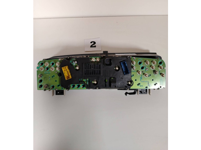 Панель приборов    Citroen Xantia       