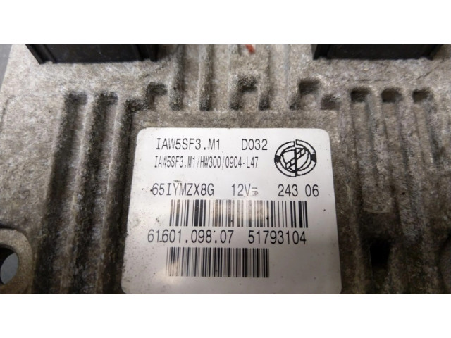 Блок управления двигателя 51793104, 6160109807 Opel Vectra C