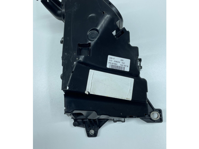 Блок предохранителей  31398000   Volvo XC90    