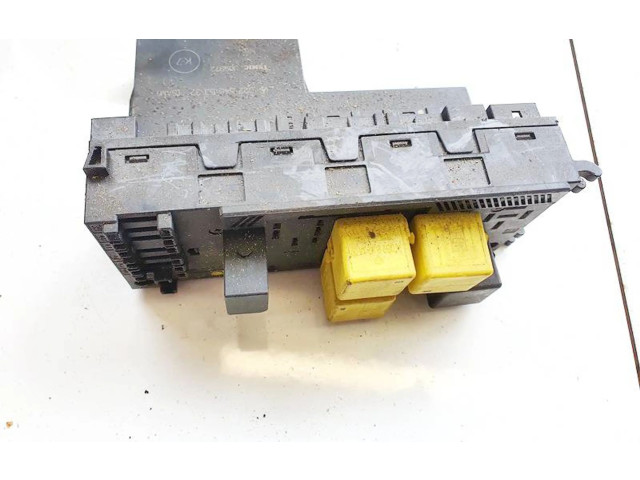Pojistková skříňka 0225455332, 2-967523-1 Mercedes-Benz C W202 1997