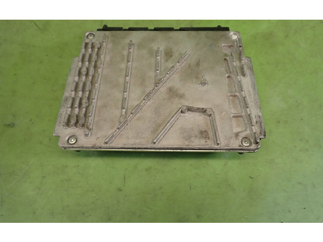 Блок управления двигателем Блок управления 0261207712 Volvo V70