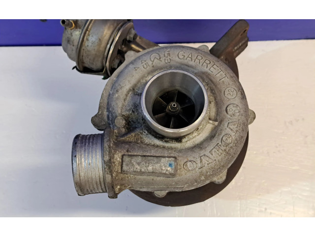  Турбина Volvo XC90  8689592         