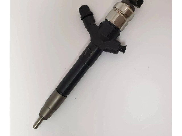 Форсунка 1465A297, 0950009560 Mitsubishi L200