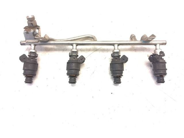 Vstřikovač 90536149 Opel Zafira A