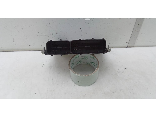 Блок управления двигателя 05C907445C   Skoda Fabia Mk4 (6VA)