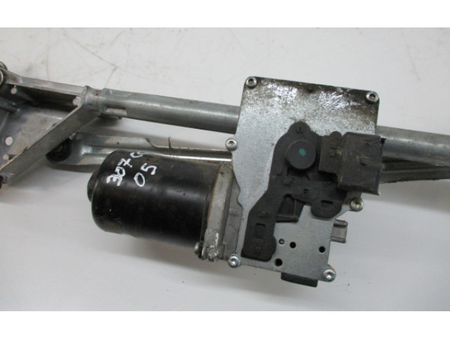 Двигатель стеклоочистителей VALEO, 404.638 Peugeot 307