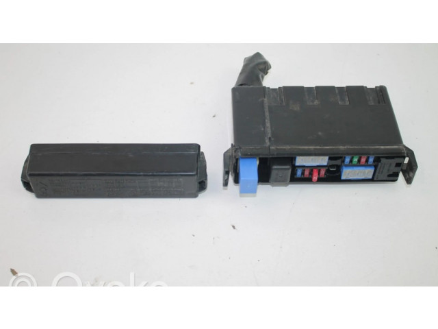 Pojistková skříňka 7254576330, 7154576300 Infiniti EX 2008