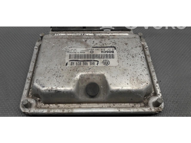 Řídící jednotka 0281010503 Volkswagen Polo III 6N 6N2 6NF 1998