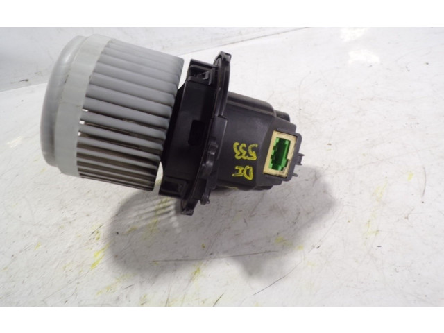 Вентилятор печки    272107379R   Dacia Sandero