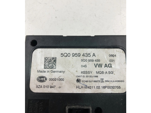 Блок управления 5Q0959435A   Volkswagen Golf VII