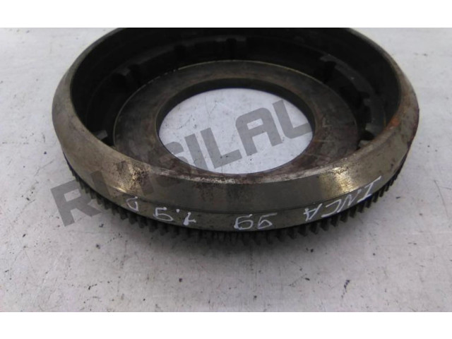 Руль 067105373G Seat Inca (6k)