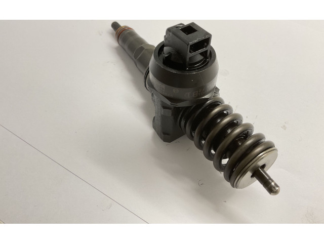 Vstřikovač 038130073AK, RB311134FR   Seat Alhambra (Mk1)    AUY 