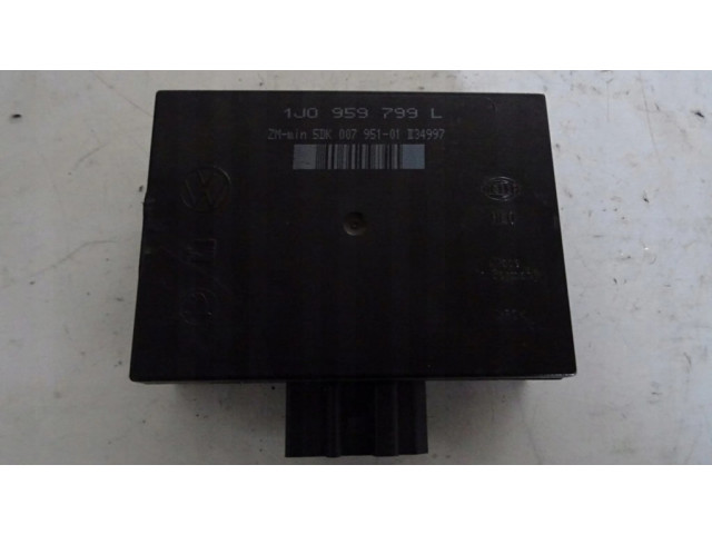 Блок комфорта 1J0959799L Volkswagen Golf IV