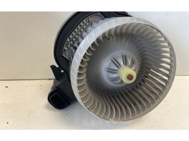 Вентилятор печки GX7319E624AA Jaguar XE