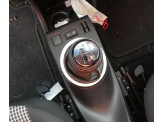 Блок управления климат-контролем 275700305R Renault Twingo III