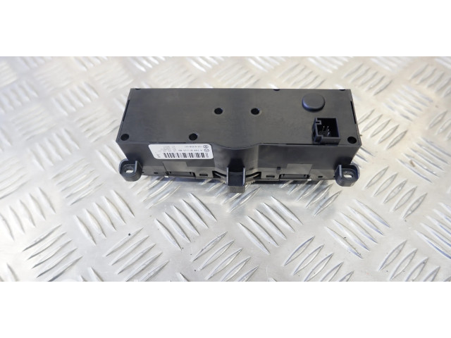 Блок управления климат-контролем A1648700189   Mercedes-Benz GL X164