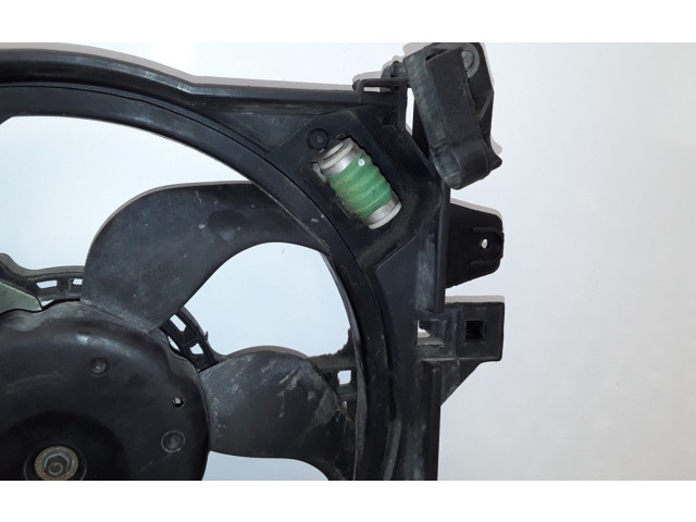 Вентилятор радиатора     9010857, M13000800    Lancia Ypsilon 1.2