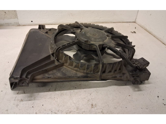 Вентилятор радиатора 253800X050 Hyundai i10