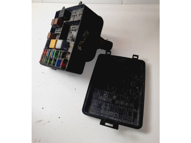 Блок предохранителей 85GG14A073AA   Ford Sierra    