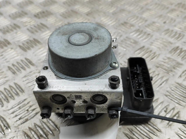 Блок АБС 4451033190   Lexus  ES 250 - 300 - 330   -  года