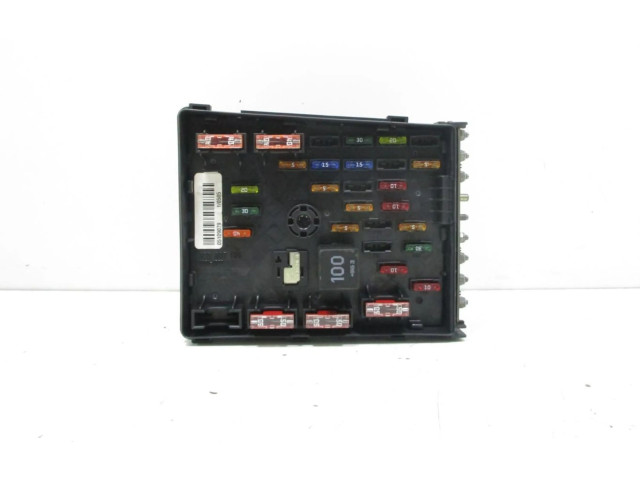 Pojistková skříňka 3C0937125 Volkswagen PASSAT 2009