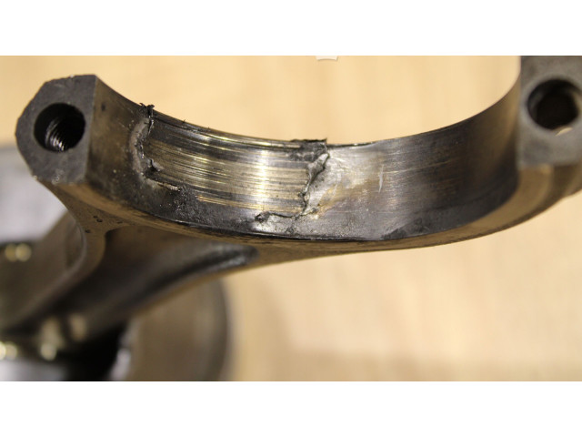 Поршень Jaguar XF X250