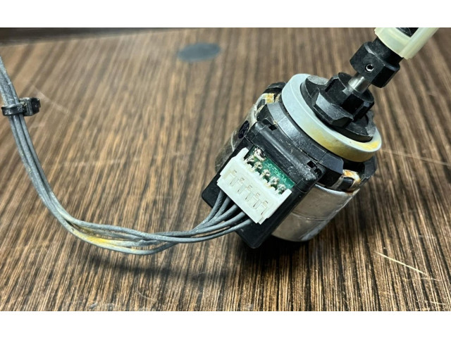 Vstřikovací lišta 7PP941572A, 7PP941572A Volkswagen PASSAT B8 USA CRLB