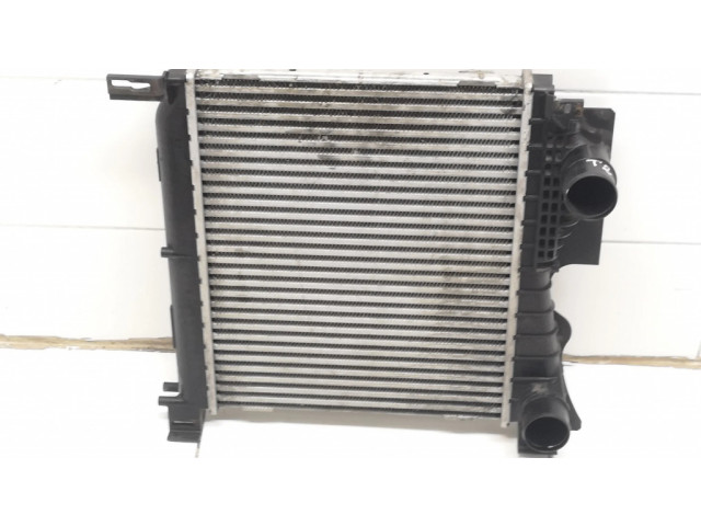 Интеркулер 05142489AA Chrysler Voyager 2.8