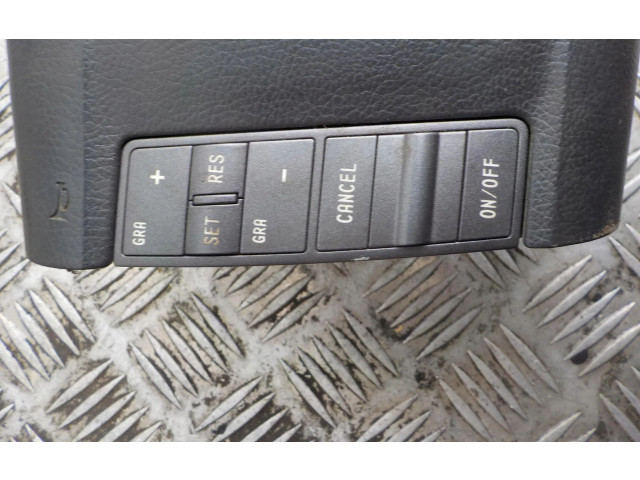 Подушка безопасности водителя 3D0880201T   Volkswagen Phaeton