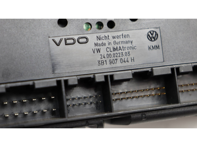 Блок управления кондиционера воздуха / климата/ печки (в салоне)     3B1907044H    Volkswagen PASSAT B5.5 