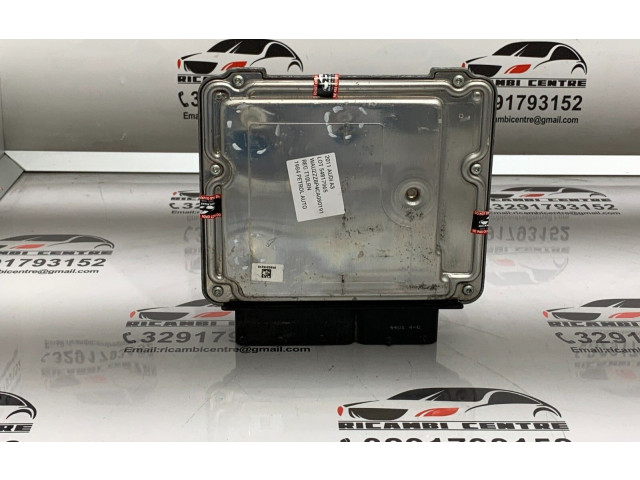 Блок управления двигателем Блок управления 8P0907115BA, 0261S05898   Audi A3 8Y