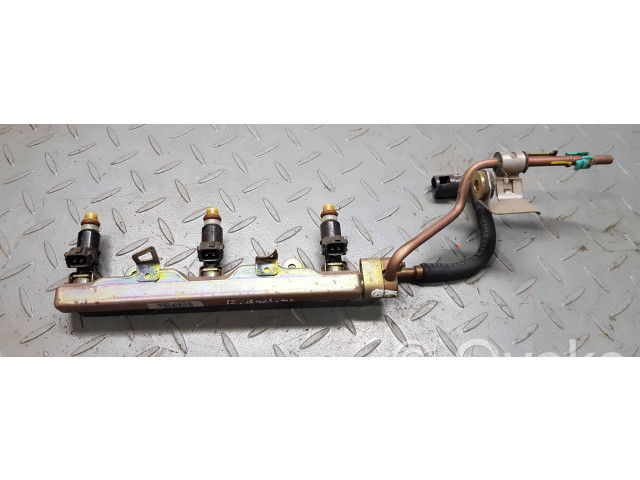 Vstřikovací lišta Honda Ridgeline I pro benzínový motor 3.5