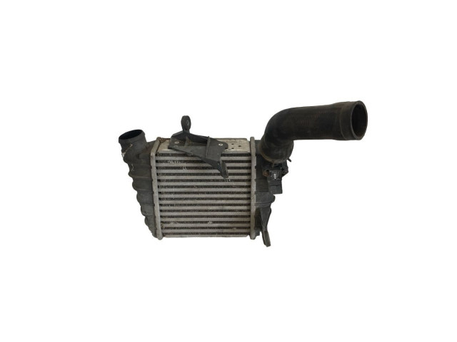 Радиатор интеркулера 6Q0145804A   Skoda Fabia Mk2 (5J)