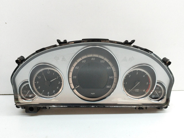 Přístrojová deska Mercedes-Benz E W212 2010 A2129002010, A2129014100