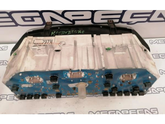 Панель приборов MB917973 Mitsubishi Space Wagon
