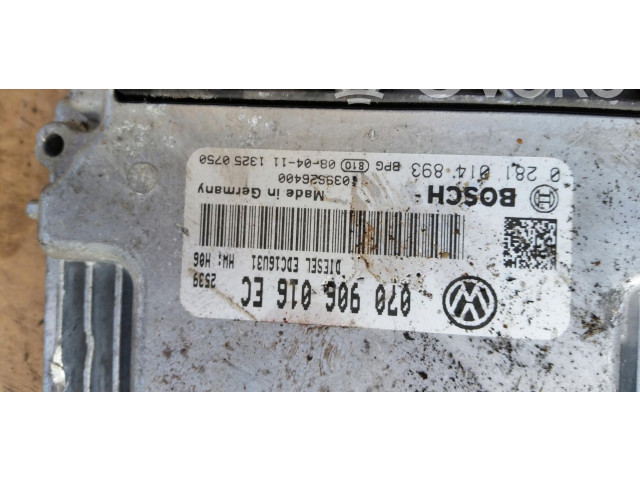 Řídící jednotka Volkswagen Multivan T5 2009