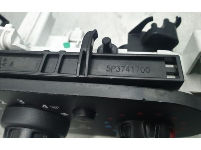 Блок управления климат-контролем A42303500, 5P3741700   Dacia Sandero