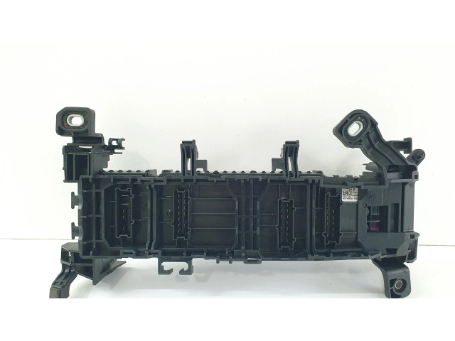 Pojistková skříňka A2465400240 Mercedes-Benz CLA C117 X117 W117 2015