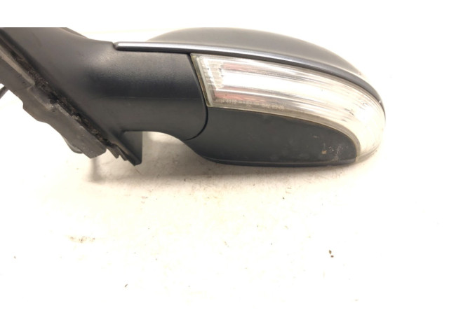 Зеркало электрическое Volkswagen Jetta V 2005 - 2010 года