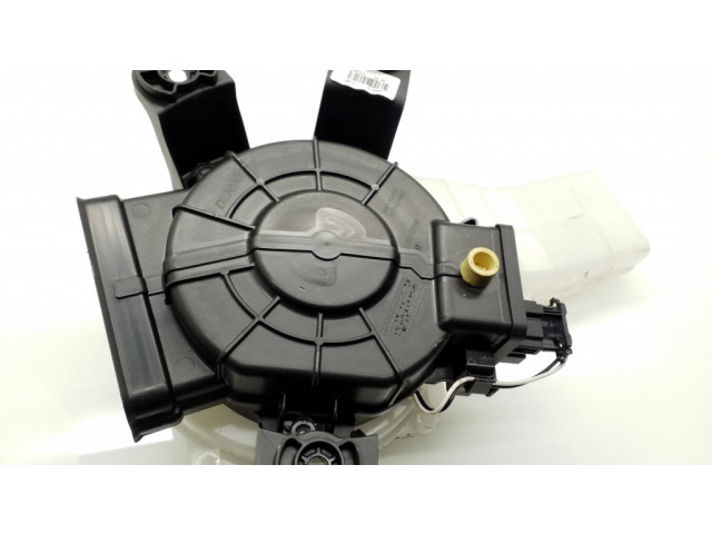 Вентилятор печки    967638458, 9675403380   Citroen C4 II Picasso