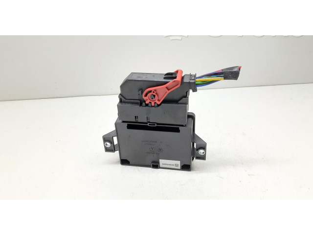 Модуль управления ручным тормозом       Volvo XC60  2009 - 2013 года   