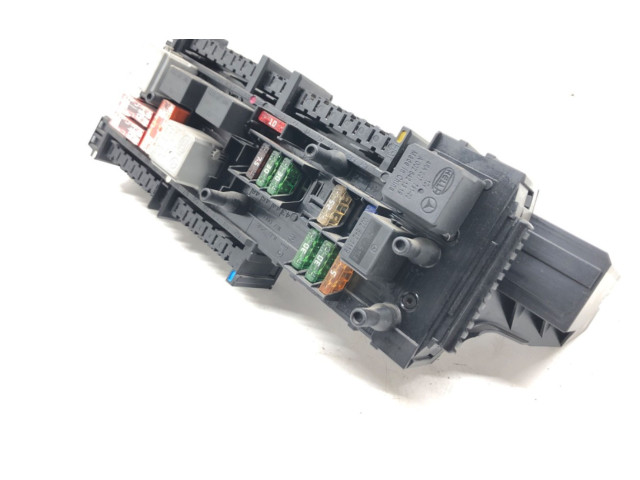 Pojistková skříňka 0-1670658-1 Mercedes-Benz GLK (X204) 2008