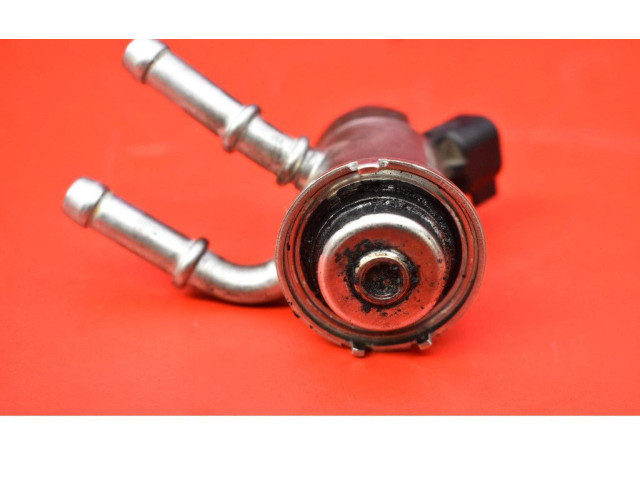 Форсунка 9842811780, 9842811780    Peugeot 5008   