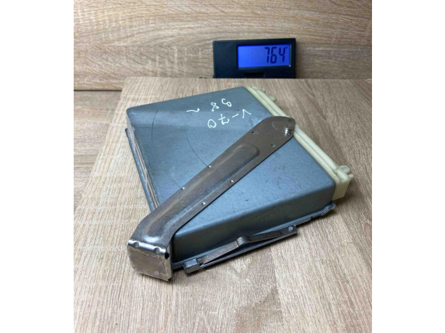 Блок управления двигателем ECU    P09202165, 0281001591   Volvo S70  V70  V70 XC