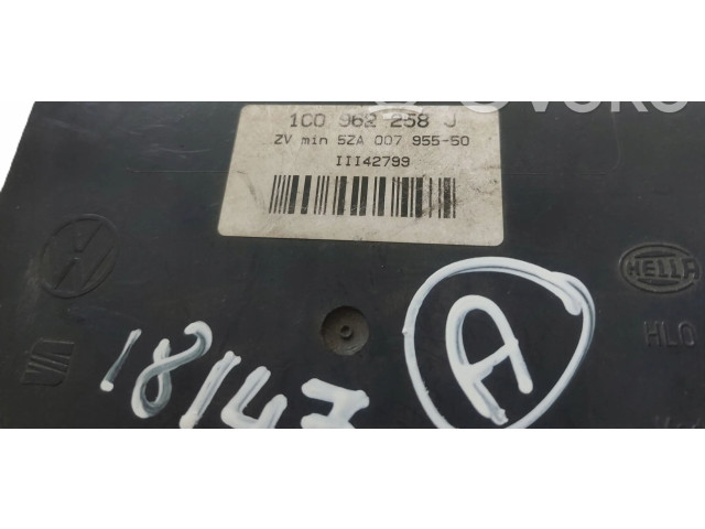 Блок комфорта 1C0962258J   Skoda Octavia Mk1 (1U)   