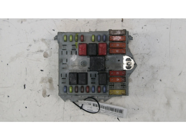 Pojistková skříňka Alfa Romeo Brera 2006