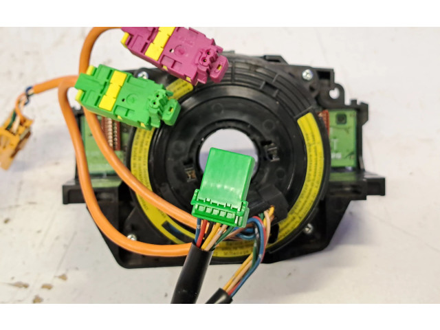 Подрулевой шлейф SRS 8666597   Volvo S80