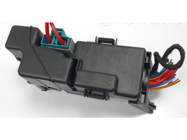 Блок предохранителей  30659288   Volvo V70    